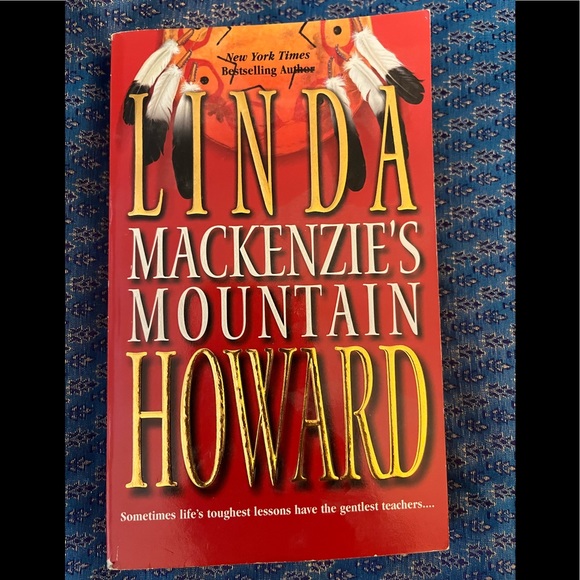 Summer/Beach reading - complete MacKenzie Family series by Linda Howard - Picture 12 of 12